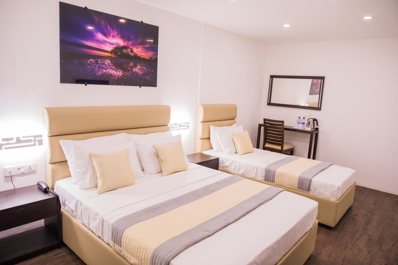 Venue Colombo Hotel Bagian luar foto
